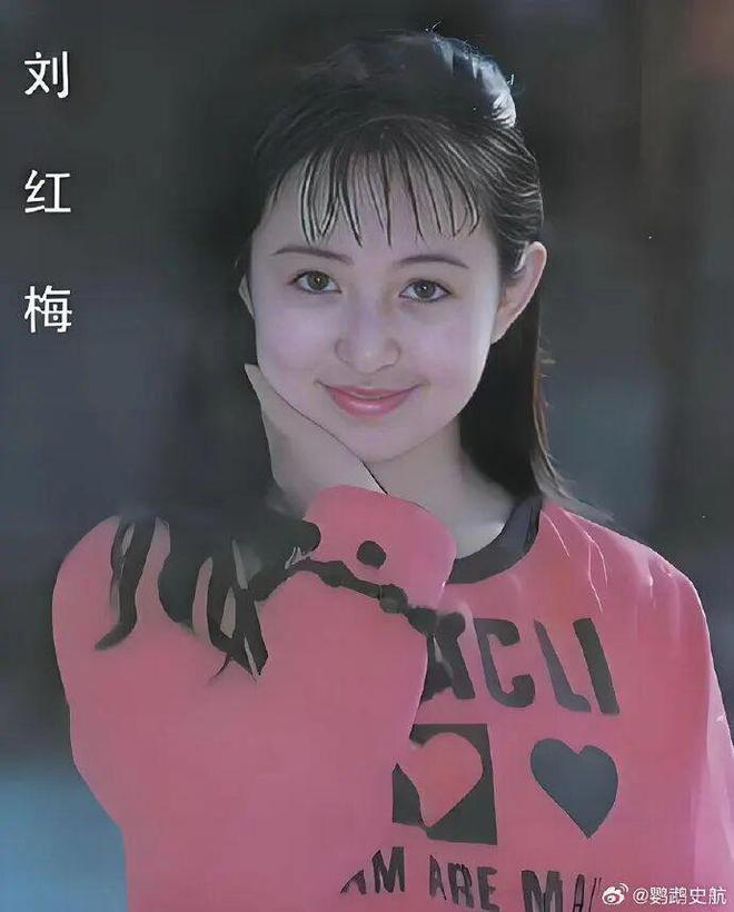 伍德时隔近16年再度出战世界杯,是两次出场间隔第二长的球员