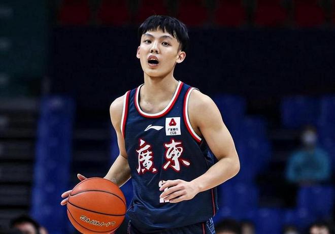 皇马1.4亿欧引进!穆帅不给标王机会:5场全替补只踢94分钟0球0助